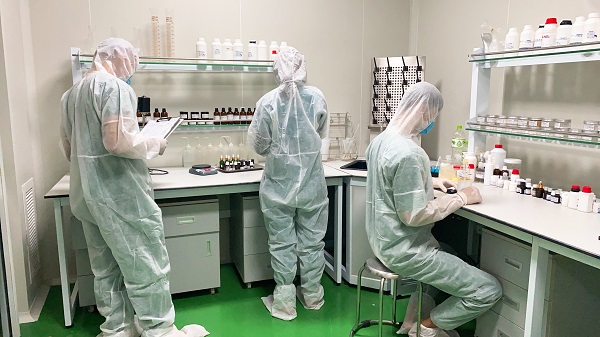 phòng lab gia công mỹ phẩm