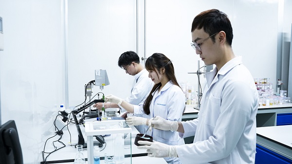Quy trình R&D sản phẩm gia công từ A–Z: Người mới cần chuẩn bị những gì?